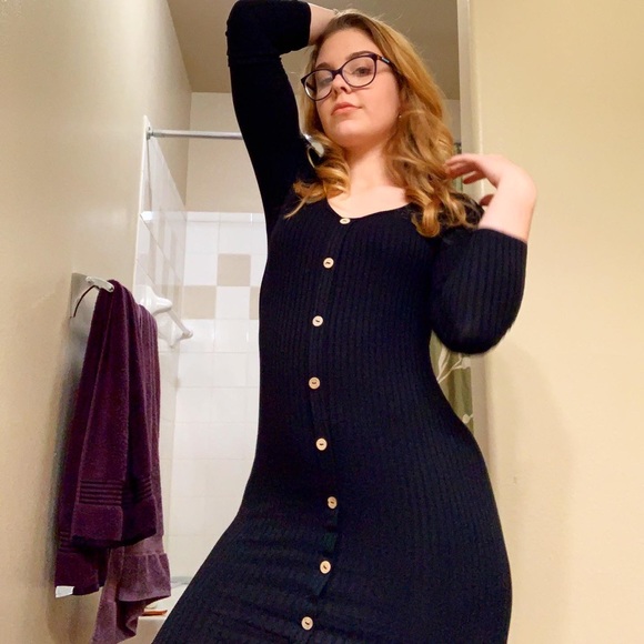 Meet your Posher, Tessa - Picture 1 of 1